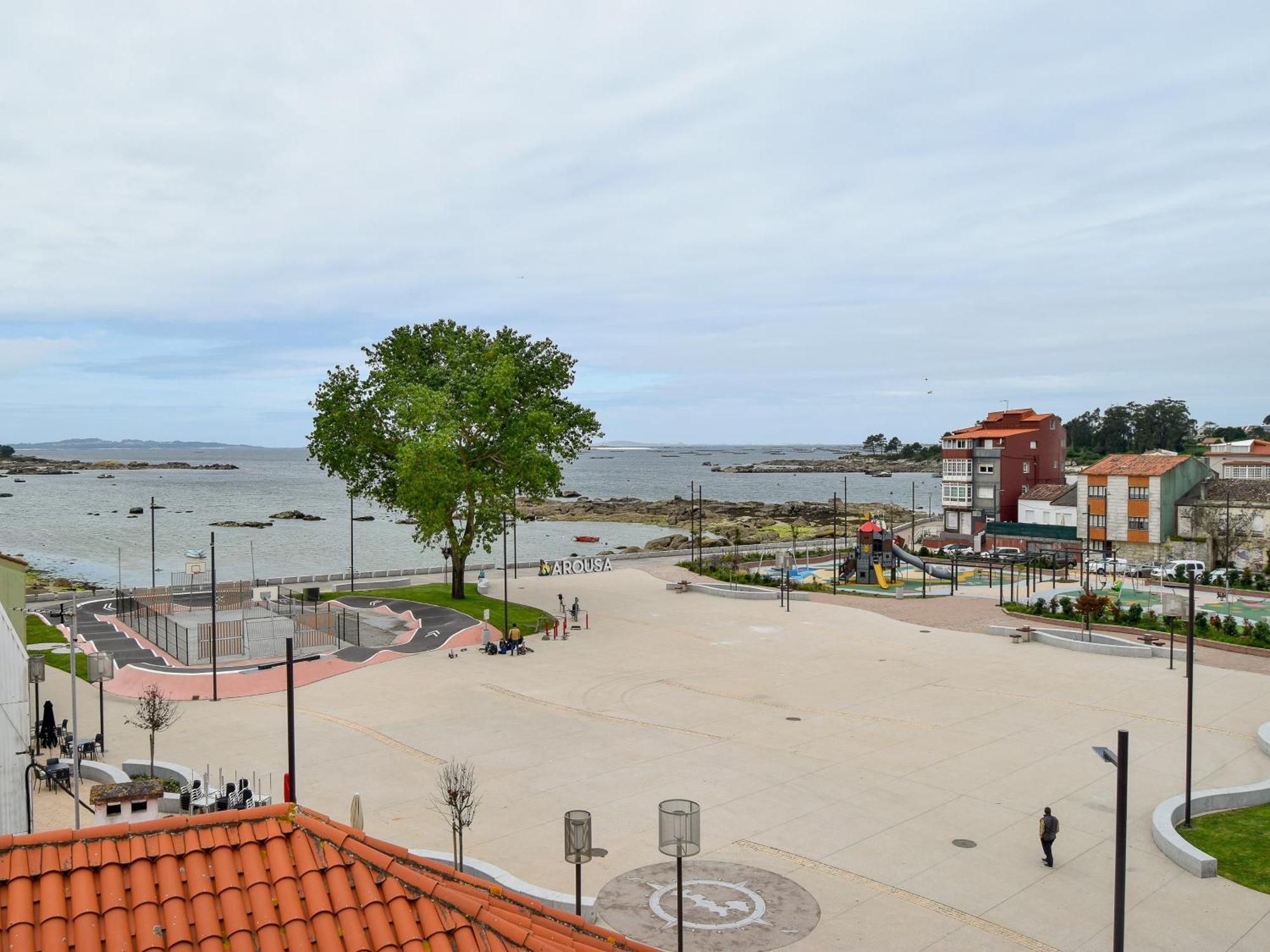 Complejo Tamanaco Illa De Arousa 3000 المظهر الخارجي الصورة